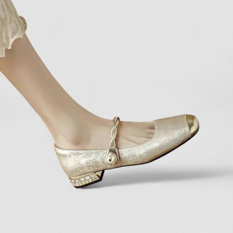 Sabella™ – Elegant Flats with Pearl Detail