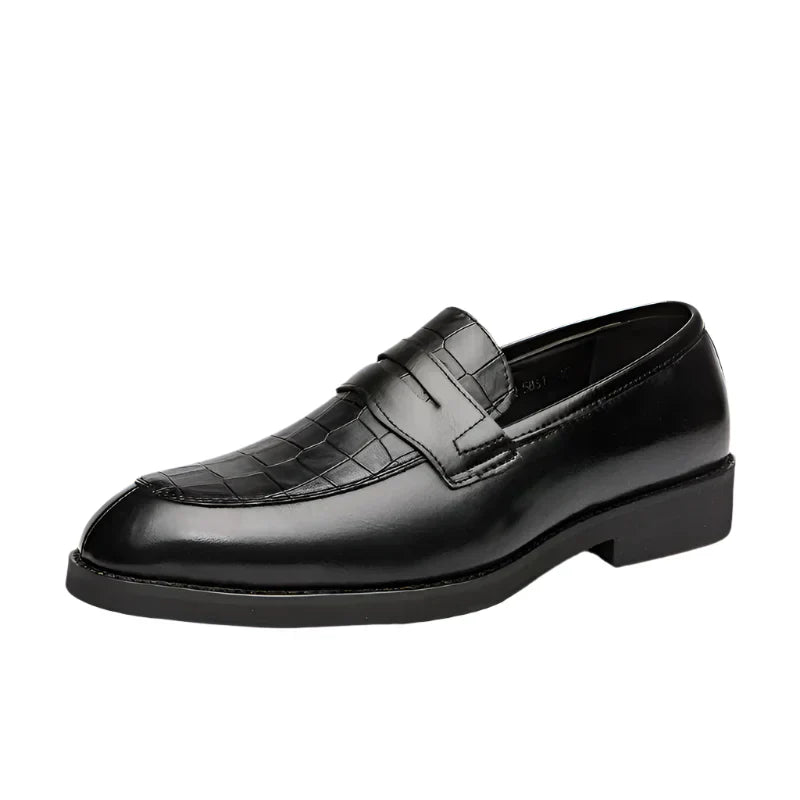 Zorren™ | Timeless Croc-Detail Loafer