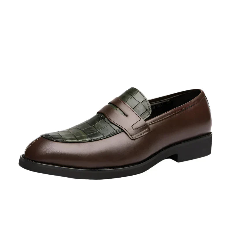 Zorren™ | Timeless Croc-Detail Loafer